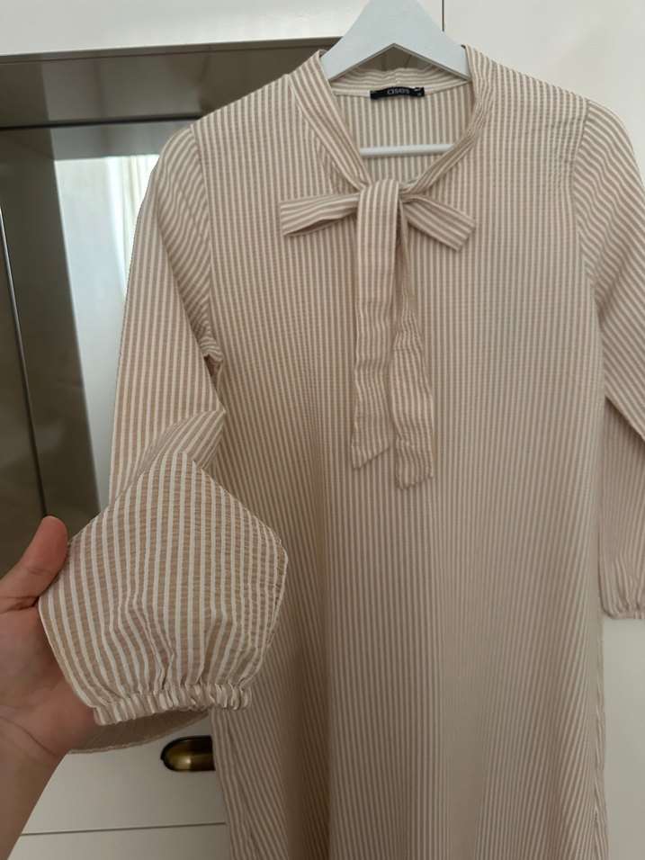 Bej Renkli Çizgili Uzun Elbise - Görsel 3