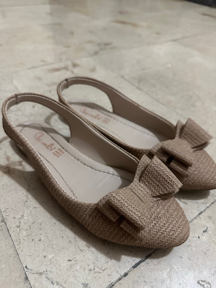 Bej Fiyonk Detaylı  Kadın Babet - Görsel 2