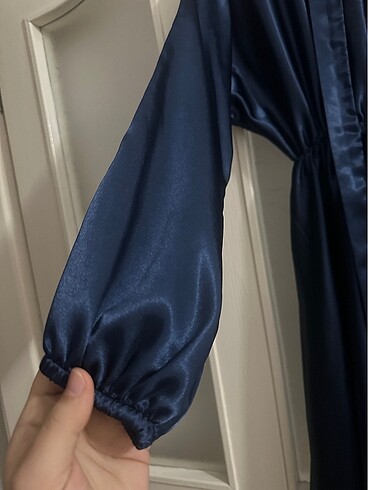Saten Lacivert Abiye - Görsel 7