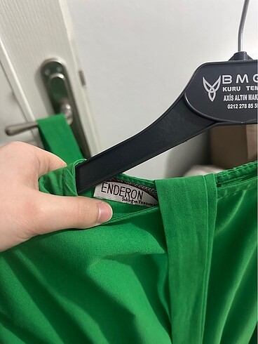 Yeşil Elbise - Görsel 5