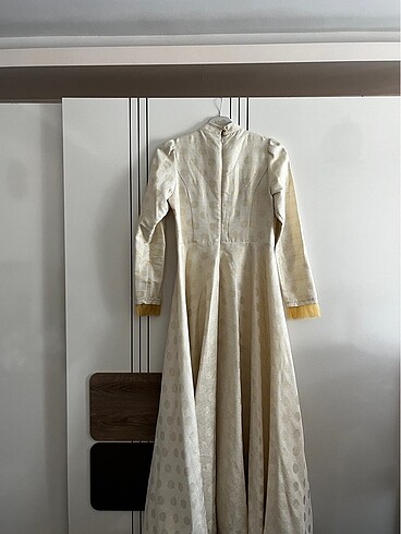 Şık gece elbisesi - Görsel 8