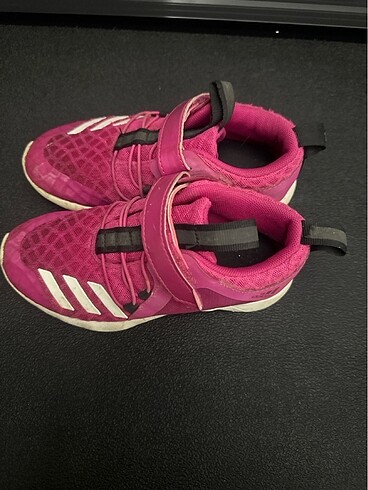 30 Beden pembe Renk Kız çocuk Adidas spor ayakkabı