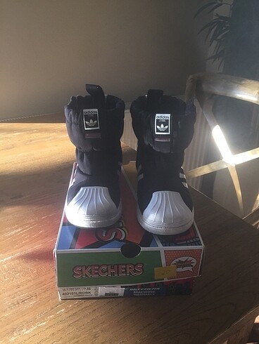 Adidas bot