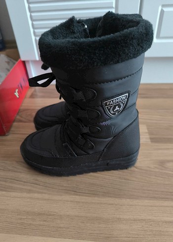 Siyah çocuk Dolgu Topuklu Botlar - Görsel 3