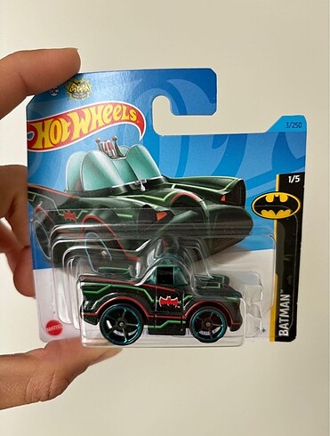 HOT WHEELS ARABA