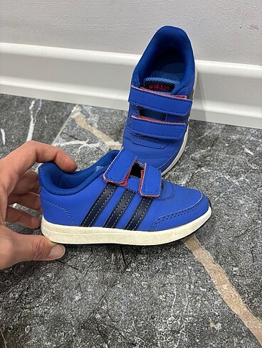 Adidas çocuk ayakkabı