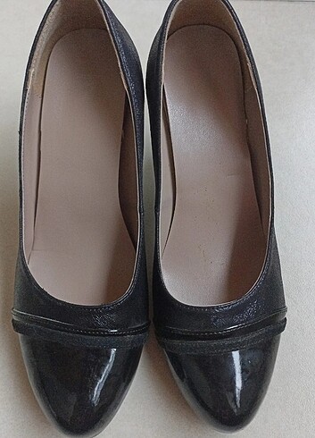 39 Beden siyah Renk Topuklu ayakkabı 