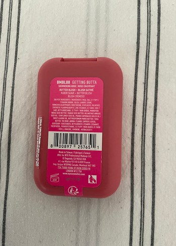 Beden NYX Buttermelt Krem Allık