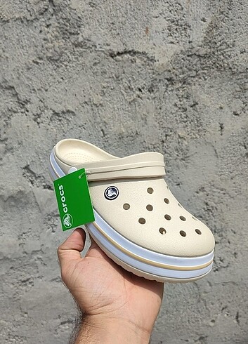 BAYAN BEJ CROCS TERLİK 