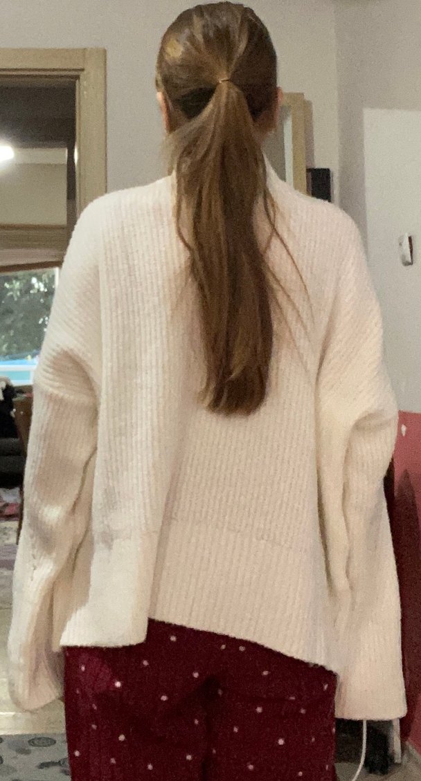 Ekru Yumuşak Dokulu Boğazlı Triko Kazak - Görsel 4