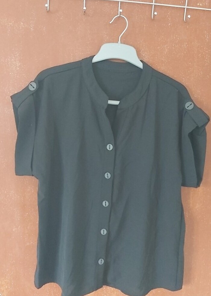 Bayan gömlek  - Görsel 2