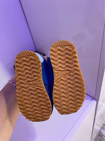 19 Beden Adidas spor ayakkabı