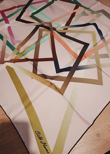 Beden silk home twil ipek eşarp