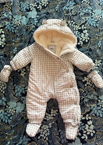 Zara Düğmeli Gri Kareli Bebek astronot tulum