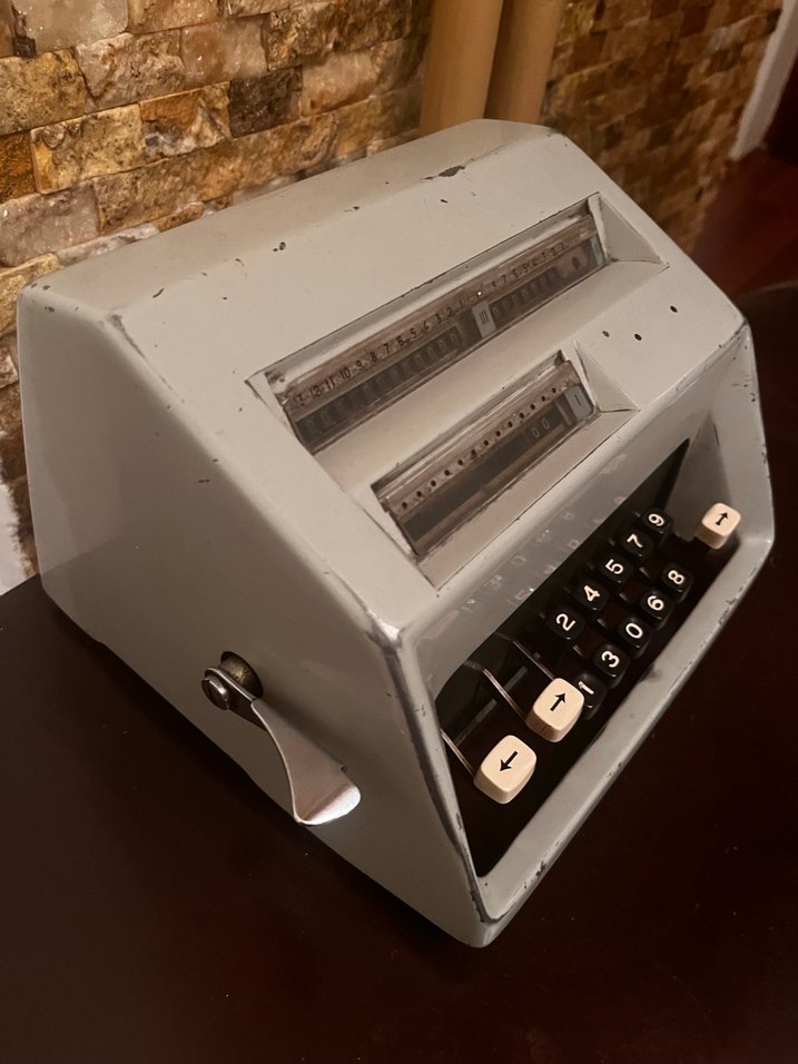 Facit Mekanik Hesap Makinesi - Görsel 2