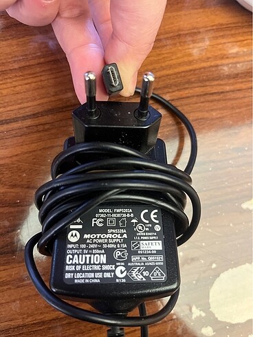 Adaptör