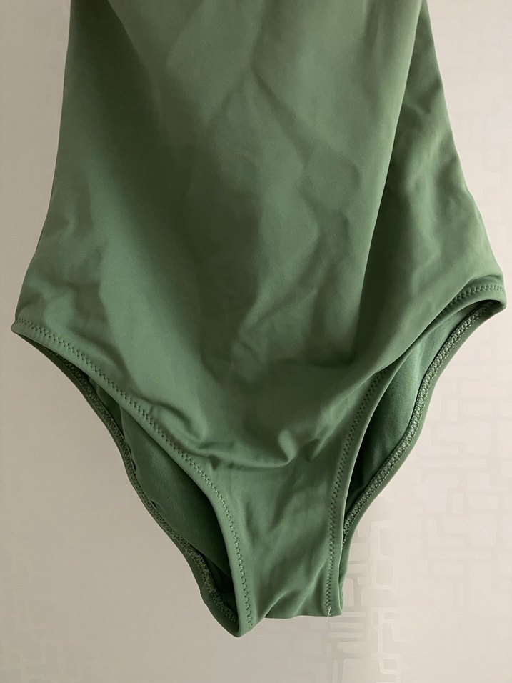 Fırfırlı Yeşil Kadın Mayo - Görsel 3