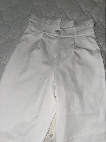 Pantolon beyaz
