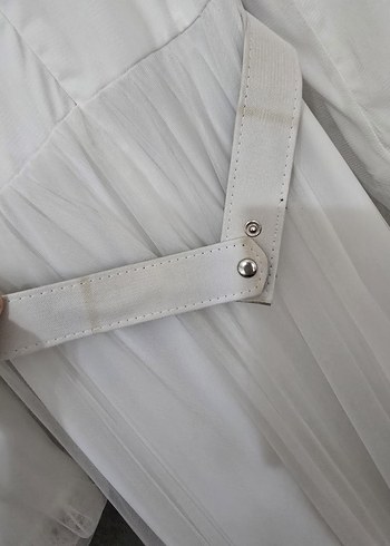 Beyaz Uzun Kollu Drapeli Uzun Elbise - Görsel 4