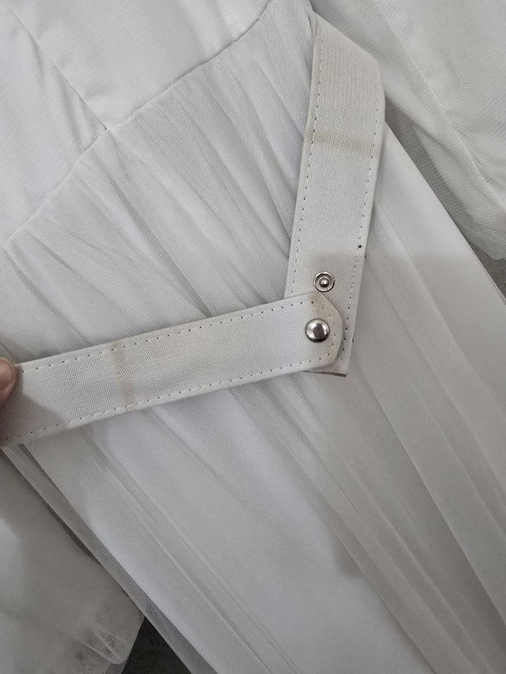 Beyaz Uzun Kollu Drapeli Uzun Elbise - Görsel 4