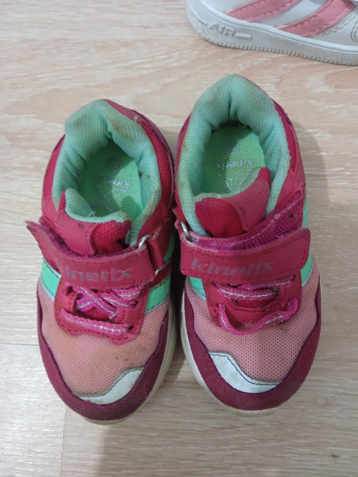 Kız Çocuk Pembe Cırt Cırtlı Spor Ayakkabı - Görsel 2