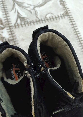 Siyah Süet Kadın Dolgu Topuklu Bot - Görsel 4