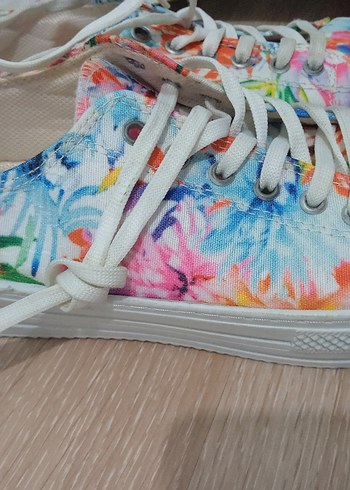 Renkli Batik Desenli Kadın Spor Ayakkabı - Görsel 3