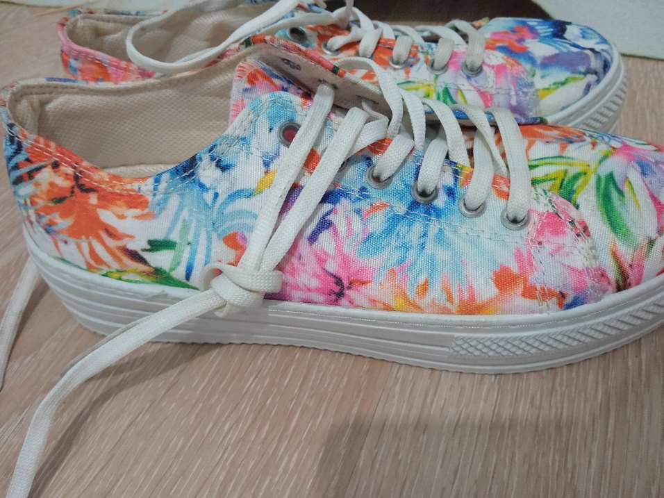 Renkli Batik Desenli Kadın Spor Ayakkabı - Görsel 3