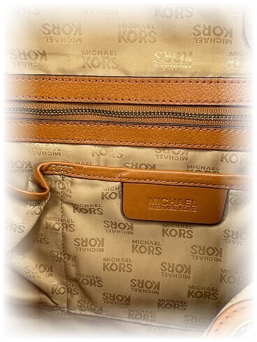 Beden Michael Kors Kol Çantası %70 İndirimli.