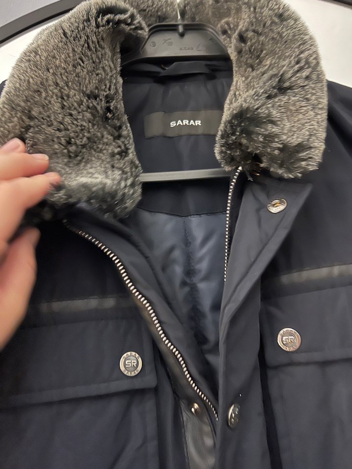Şehir Stiline Uygun Siyah Kışlık Parka — görsel 6/10