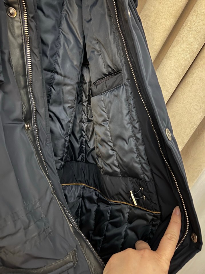 Şehir Stiline Uygun Siyah Kışlık Parka — görsel 8/10