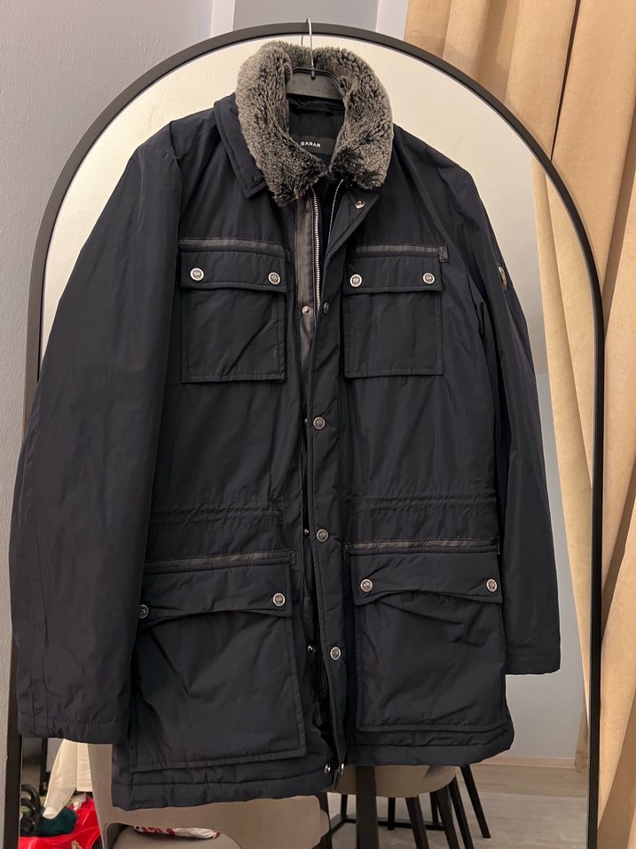 Şehir Stiline Uygun Siyah Kışlık Parka — görsel 4/10