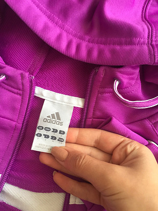 Adidas üst