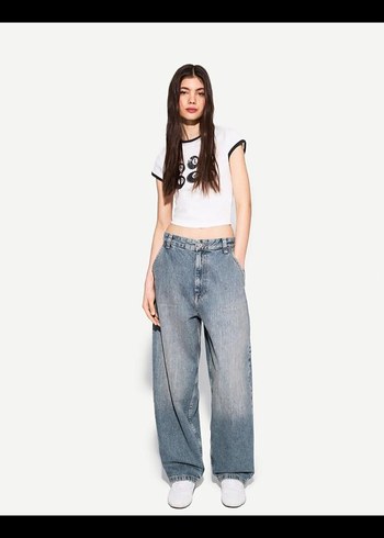 m Beden mavi Renk Bershka Skater Jean