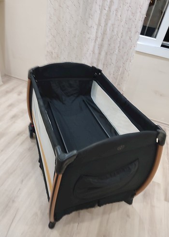 Beden Siyah Ciciko Beşik Oyun Parkı