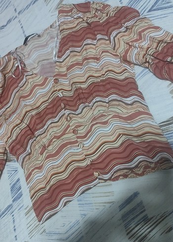 Bohem V Yaka Düğmeli Kısa Kollu bluz - Görsel 6