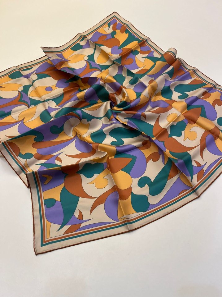 Çok Renkli İpek Kadın Fular - Görsel 2