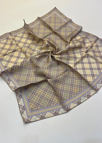 Kadın Pilili Çok Renkli İpek Fular - Görsel 2