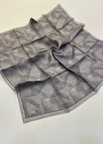 Kadın Pilili Çok Renkli İpek Fular - Görsel 10