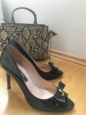 Nine west rugan topuklu