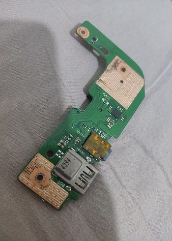 Yeşil ASUS Anakart Bağlantı Parçası - Görsel 4