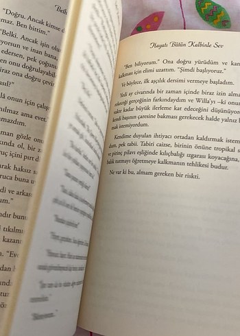 Beden Renk Hayatı Bütün Kalbinle Sev!