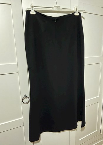 Siyah Uzun Kadın Etek - Görsel 2