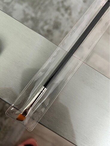 Inglot İnglot 31T kaş/eyeliner fırçası