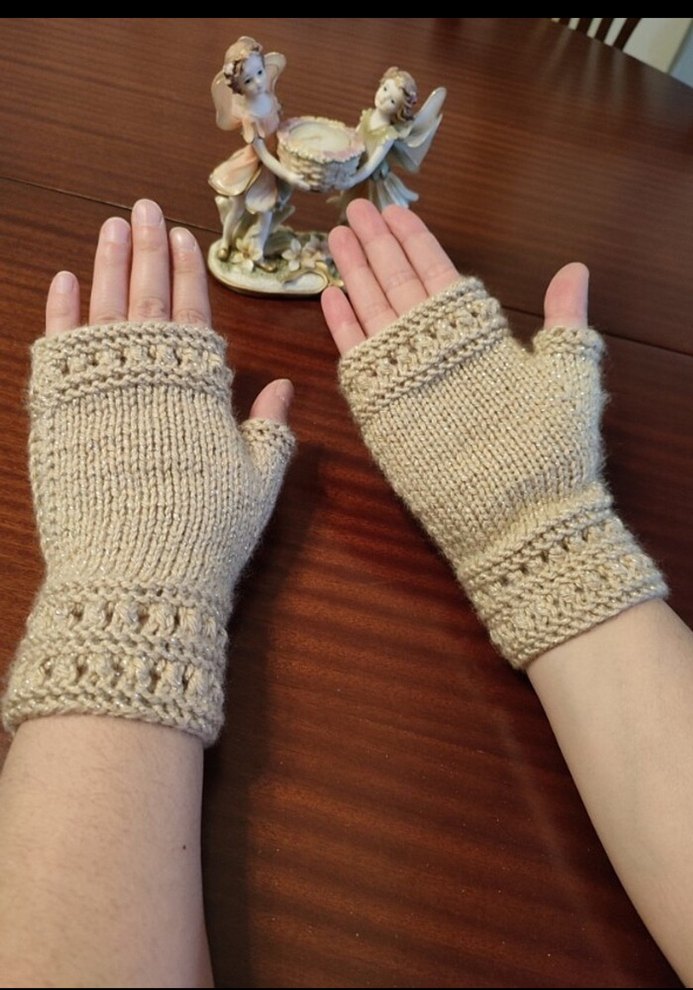 Bej Örgü Kadın Eldiveni - Görsel 3