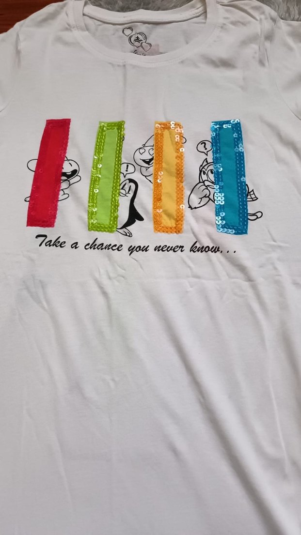 Kız Çocuk Renkli Baskılı Beyaz Tişört - Görsel 3