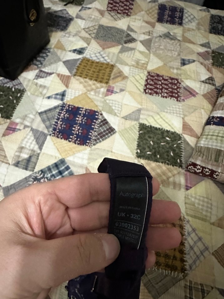 Siyah Desenli Gotik Dantelli Sütyen - Görsel 4