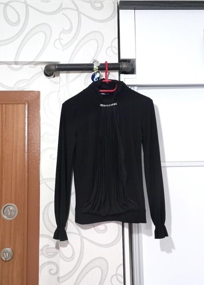 Siyah bluz - Görsel 2