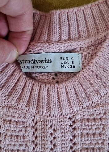 Stradivarius Stradivairus crop 