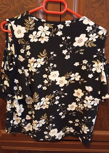 Kısa Kollu Siyah Çiçekli Bohem Bluz - Görsel 2